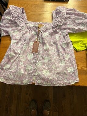 Lavender Floral Button-Front Women’s Top